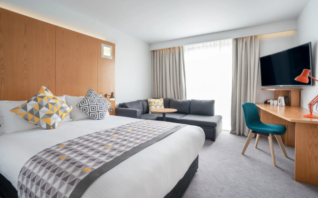 Holiday Inn Bournemouth by IHG