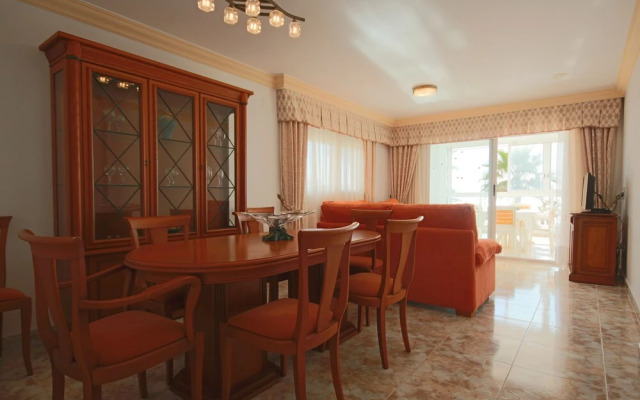 Exclusive Luxury Frontline Apt. Amazing Views