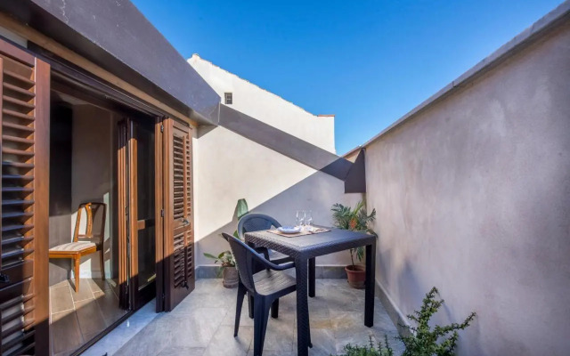 Conte Federico Apartments