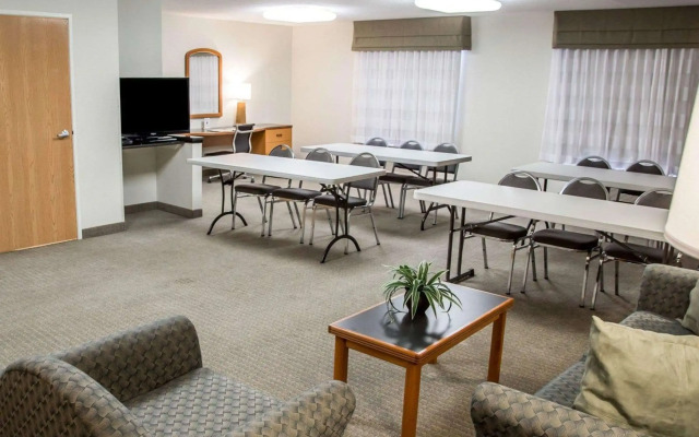 Sleep Inn & Suites Davenport - Quad Cities
