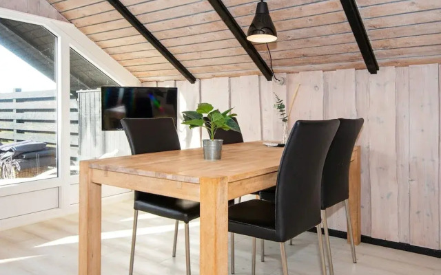 Cozy Dune Cottage Retreat-by Traum
