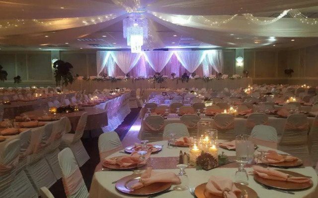 Crookston Inn & Convention Center