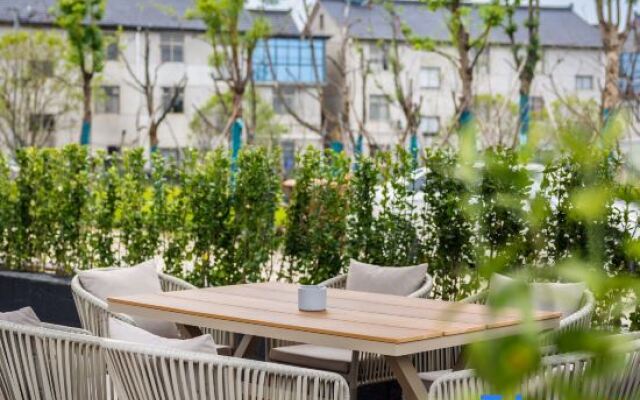 Tonglu Yuemanju Homestay