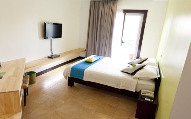 Hotel Cara