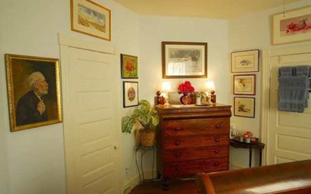 Burbridge St. B&B