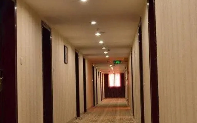 Kaikelai Hotel
