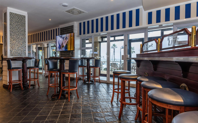 Premier Hotel Regent