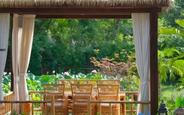 Meilan Meilu · Forest  Healing  Guesthouse