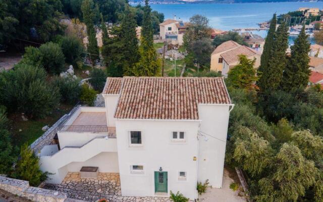 Villa Xanthe by MediterraneanVillas