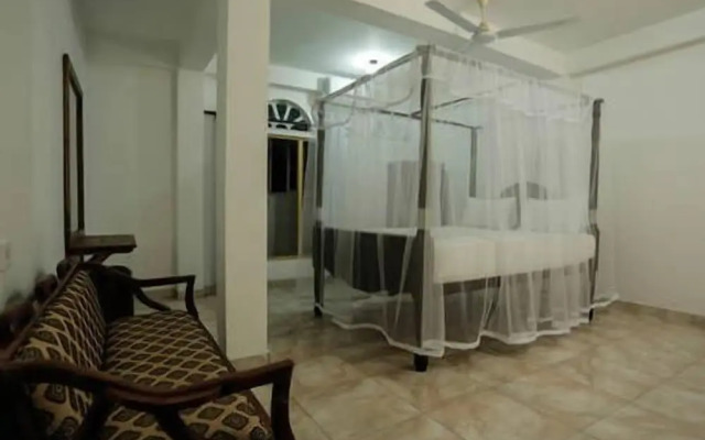 Tharanga Surfing Villa