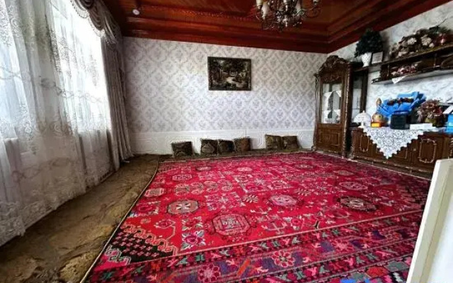 Yining Jingya Hefeng Homestay