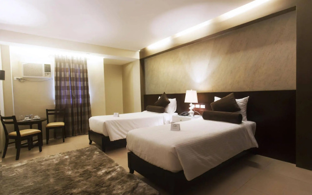 Grace Crown Hotel