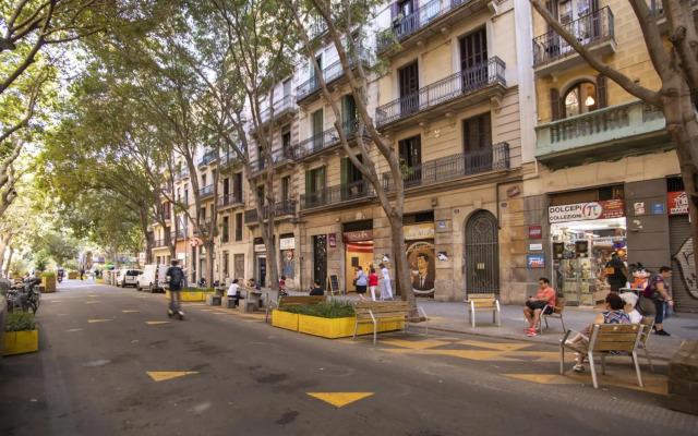 41CB193- Charming rustic apartment