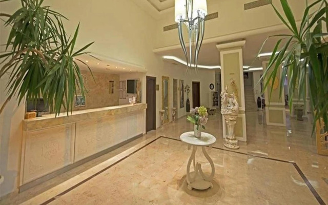 Sentinus Beach Hotel
