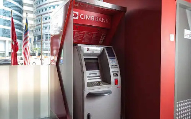 Grand Centrepoint Hotel