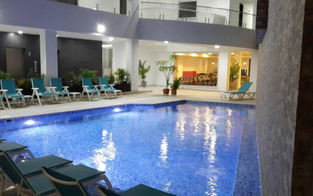 Portobelo Plaza de las Americas