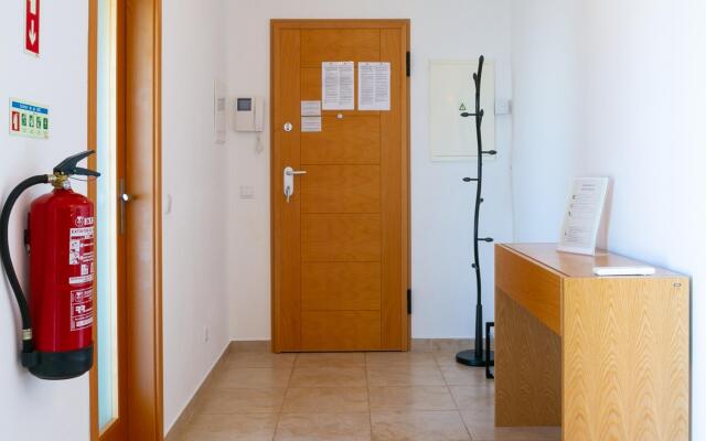 B26 - Palmeiras Top-Floor Apartment