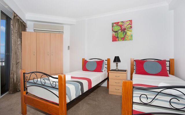 Moroccan Resort - HR Surfers Paradise