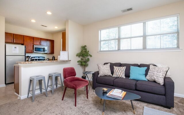 Kasa Charlotte Mallard Creek Apartments