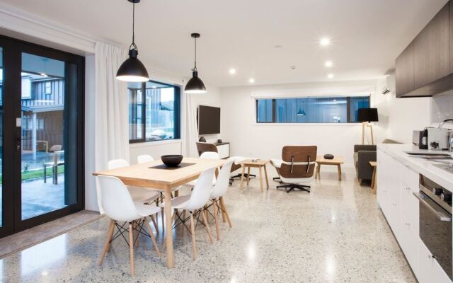 Dungarvon Street Apartments