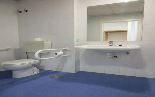 Albergue Inturjoven & Jaen - Hostel