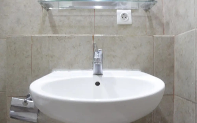 Spacious 1BR with Great View at Marbella Suites Dago