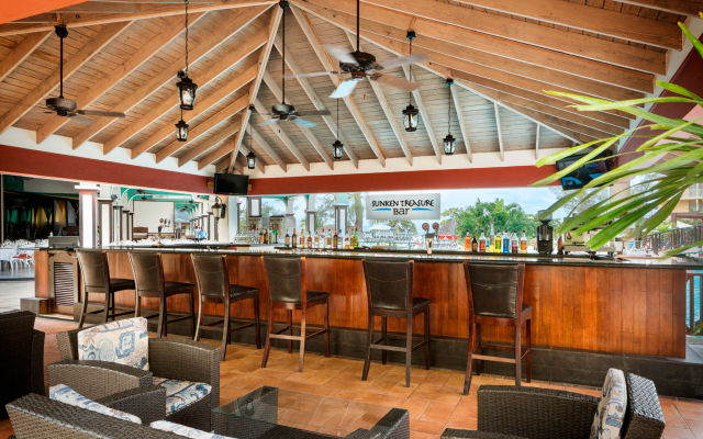 Jewel Paradise Cove Adult Beach Resort & Spa – All Inclusive