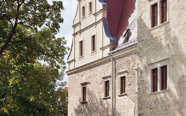 Uroczysko Siedmiu Stawów Luxury Hotel