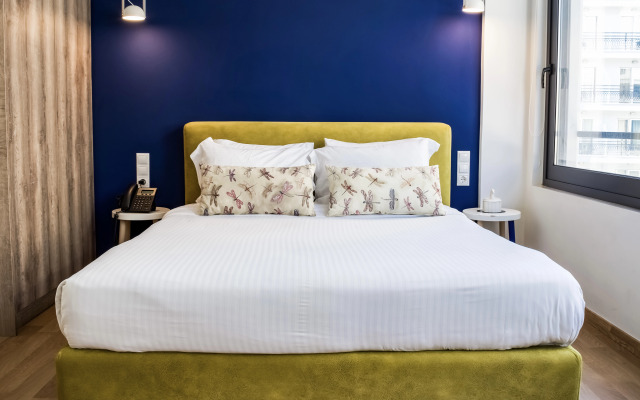 Iasonos Suites