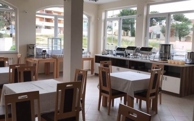 Hotel Livadic