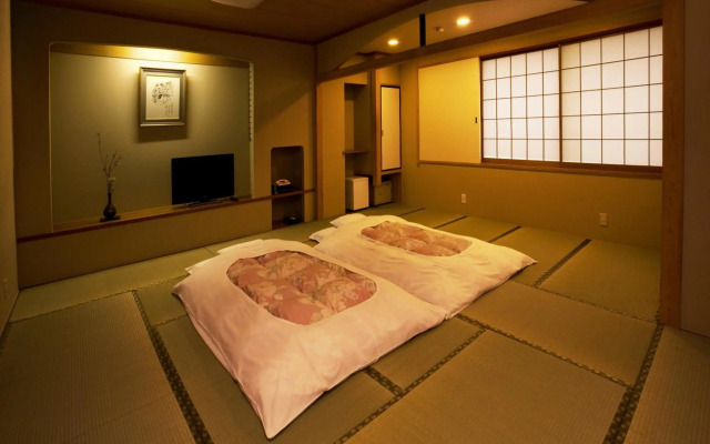 Ryokan Hirashin