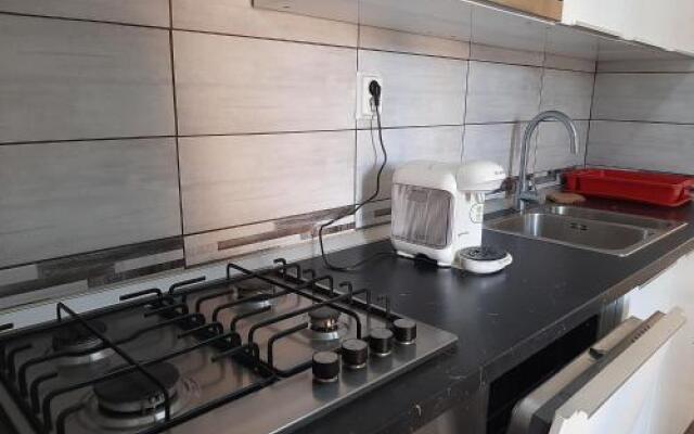 Four Rooms Apartment Central