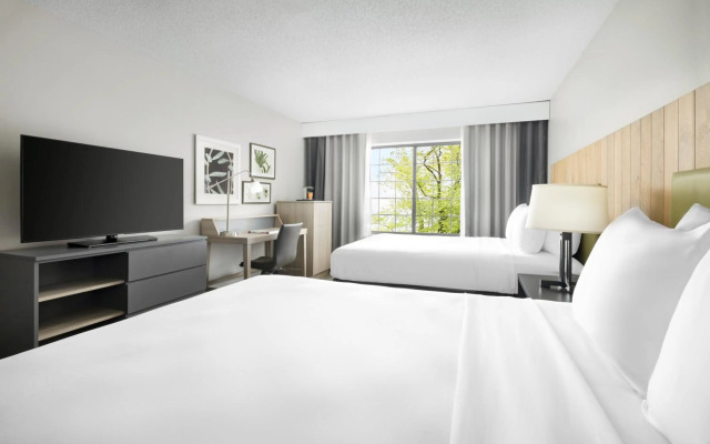 Tradewinds Apartment Hotel