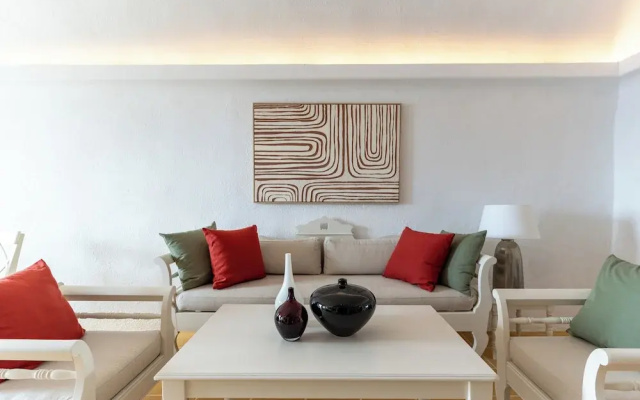 Mardanza Krokos Suites