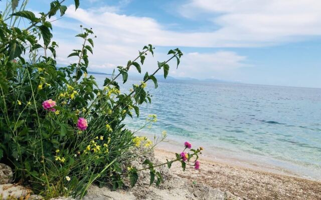 Glyfa Beach Villas
