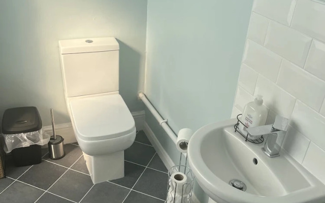 Spacious 1-bed Apartment in the Heart of Herne Bay