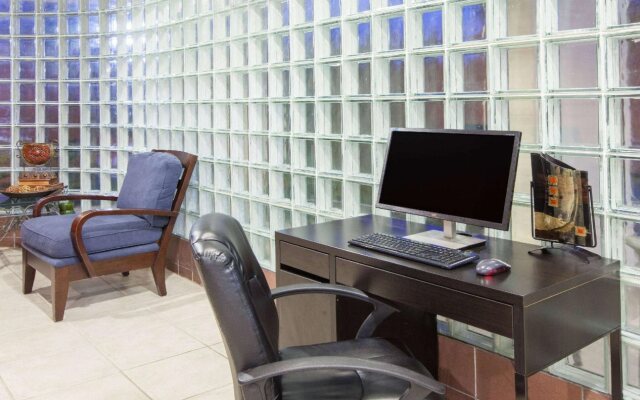 SureStay Hotel by Best Western Spring North Houston