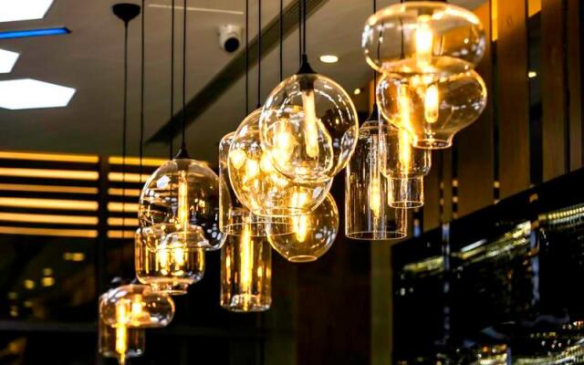 ZMAX Hotels Changji Huijia Shidai Municipal Government