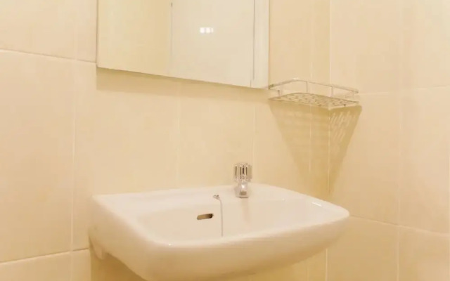Clean and Comfort 2BR Apartment M-Town Residence