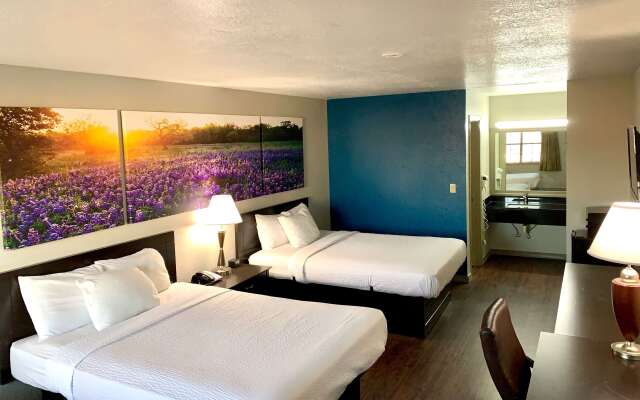 Days Inn by Wyndham Canton