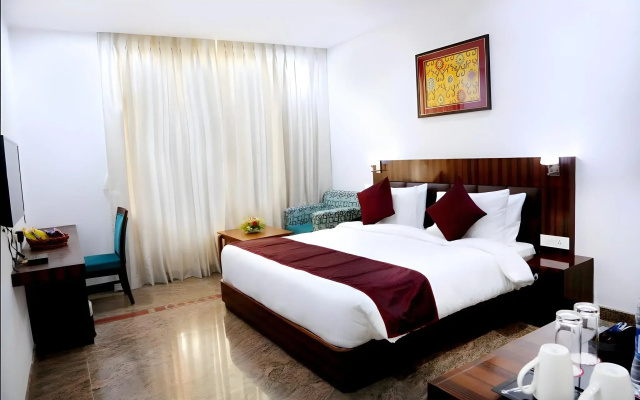 Hotel Silk City
