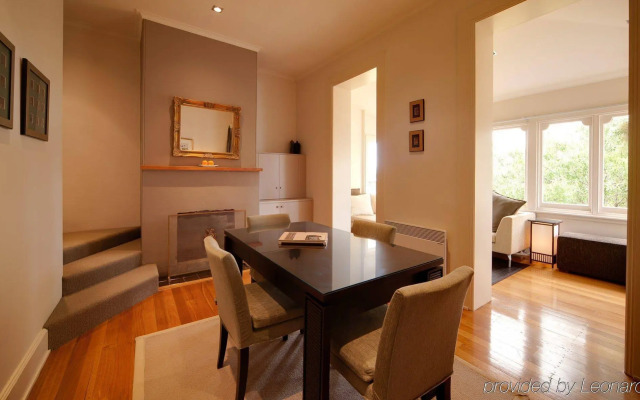 The Woodbridge Waterfront Rooms.