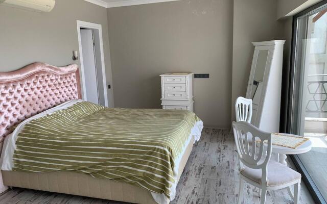 Bodrum - 5 Bedrooms Villa With Heated Pool