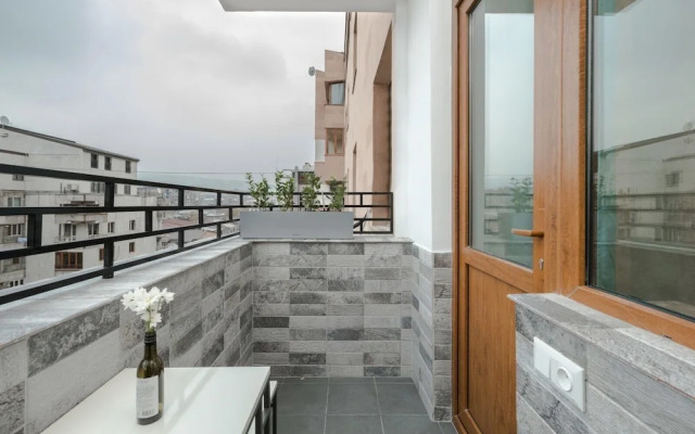 Stay Inn on Yekmalyan St