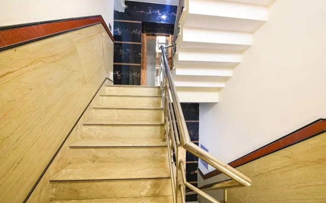 Fabhotel Rudraksh Residency