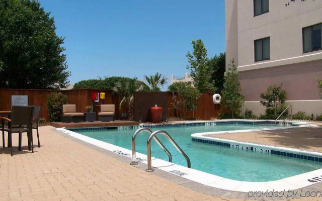 Hilton Garden Inn Las Colinas