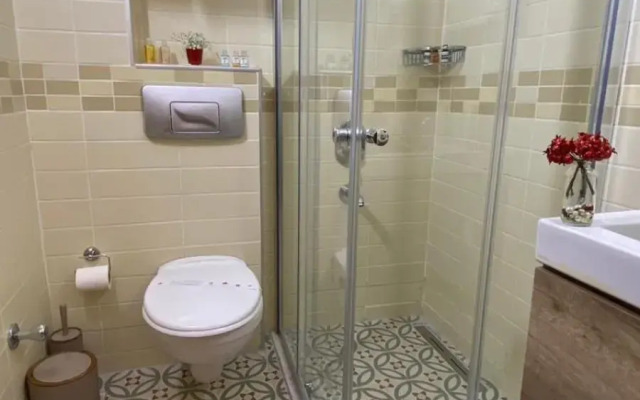 Hotel Peli̇t