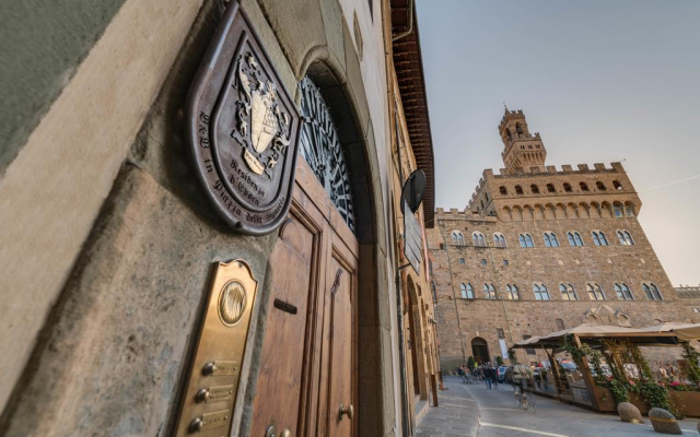 In Piazza della Signoria - Residenza d'Epoca