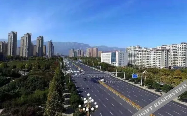 Yuhao Holiday Hotel