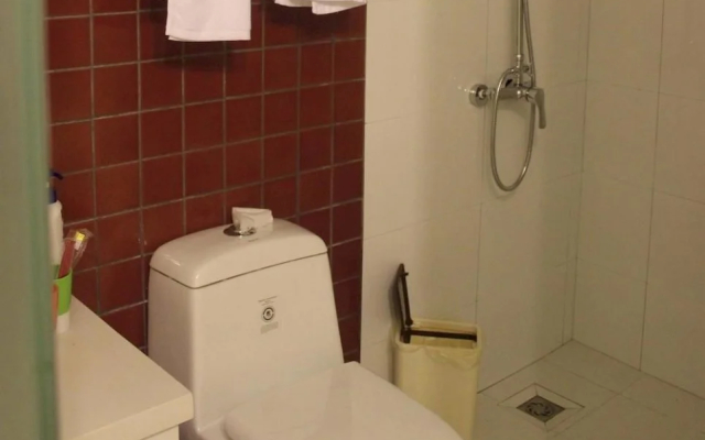 Shaoxing International Youth Hotel